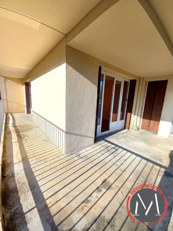 Appartement à FONTAINES-SUR-SAONE