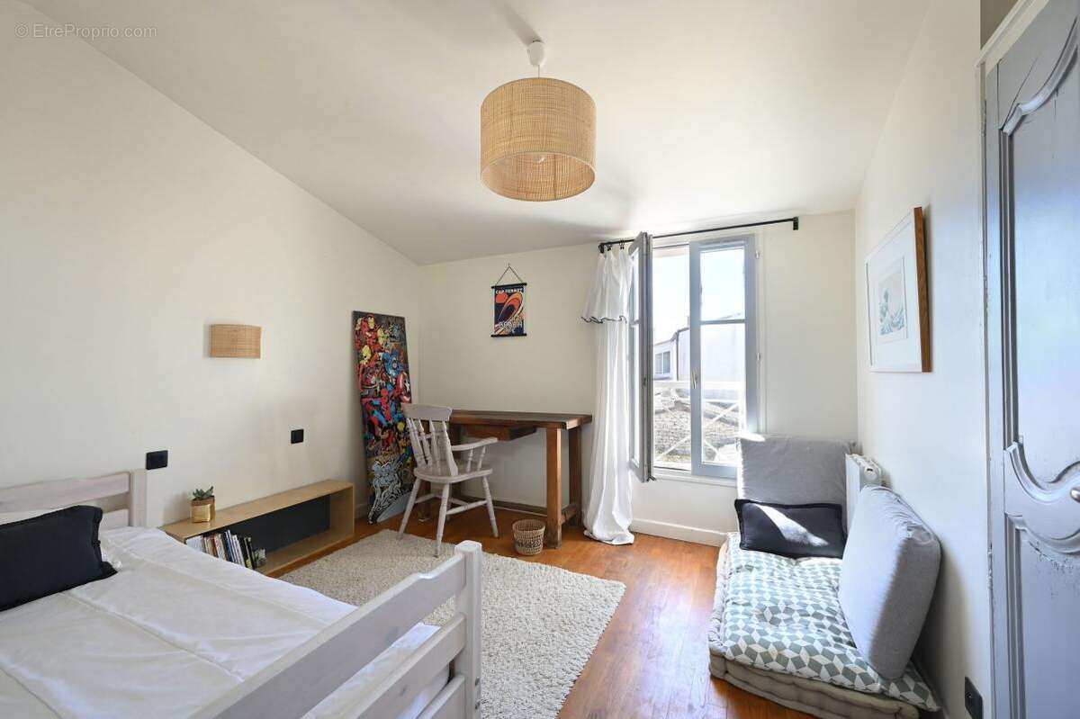 Maison à LES PORTES-EN-RE