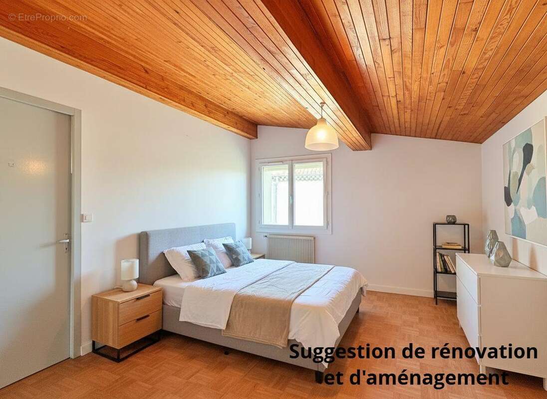 Maison à MONTELIER