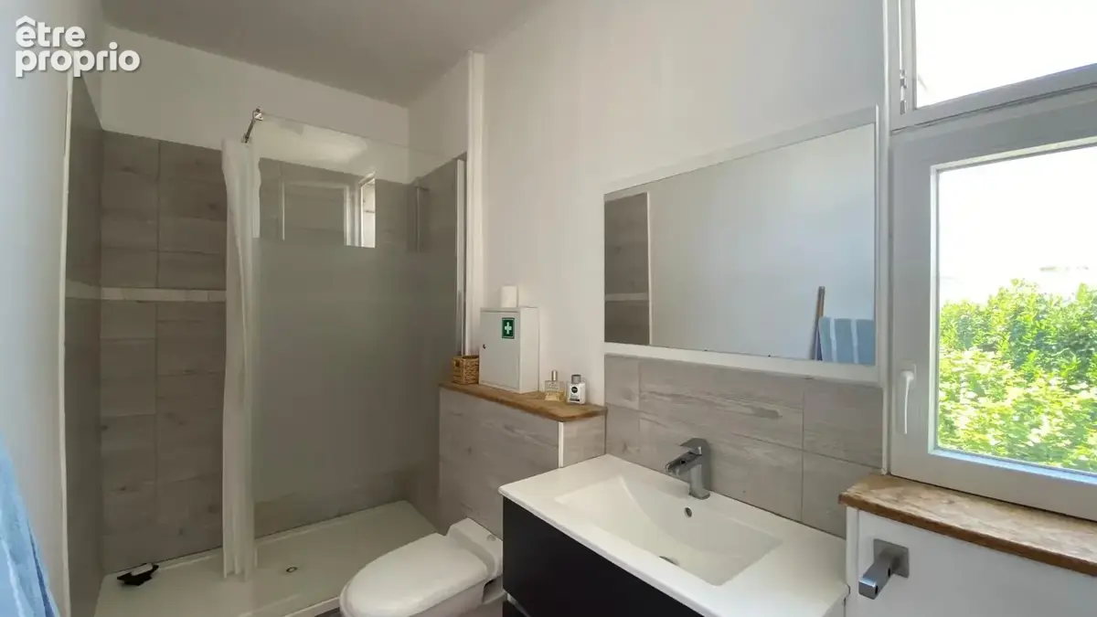 A Montrichard maison ancienne 5 pièces, avec  2 studios indépendants - photo 9