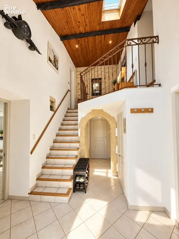 Maison 5 pièces 149 m² à vendre à Pelissanne (13330) - photo 5
