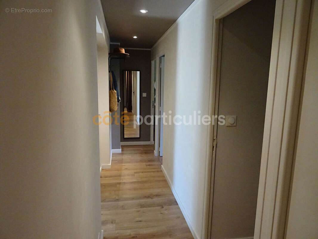 Montpellier avenue marechal leclerc appartement 4 pièces 77m² balcons parking - photo 5