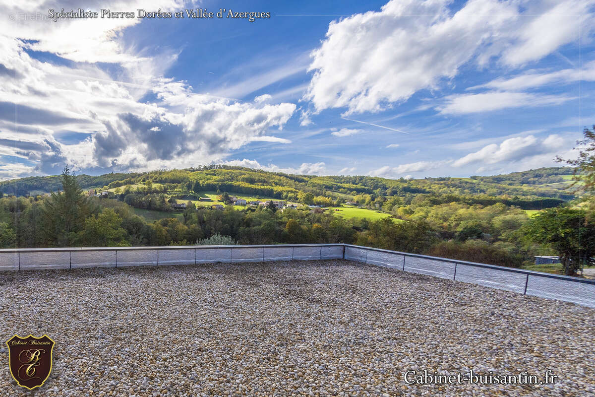 Maison à LE BOIS-D'OINGT