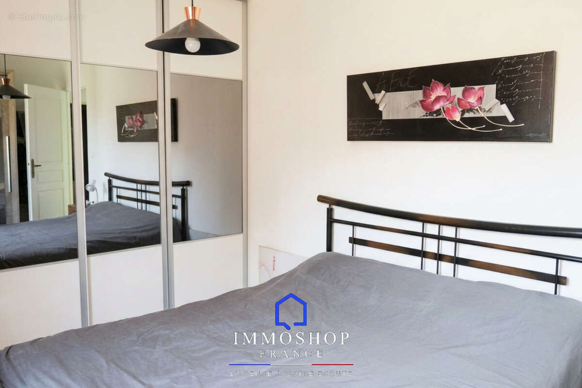 Appartement à MARSEILLE-9E