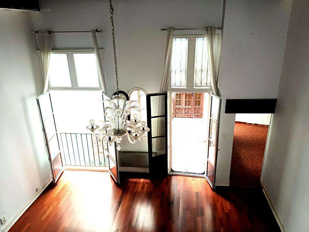 Perpignan centre - Appartement type loft de 2 pièces dans ancien couvent - photo 2