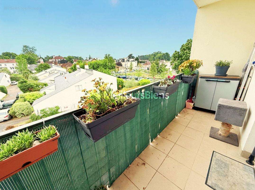 Appartement à MARGENCY