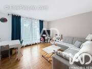 Photo 1 - Appartement à NEAUPHLE-LE-CHATEAU