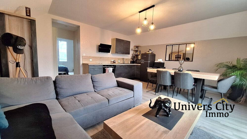 Appartement à SAINT-SEBASTIEN-SUR-LOIRE