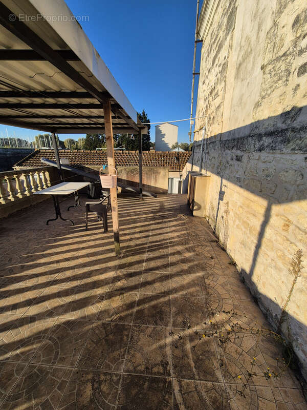 Commerce à ROCHEFORT