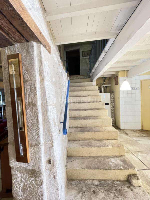 Maison à LUNEL-VIEL