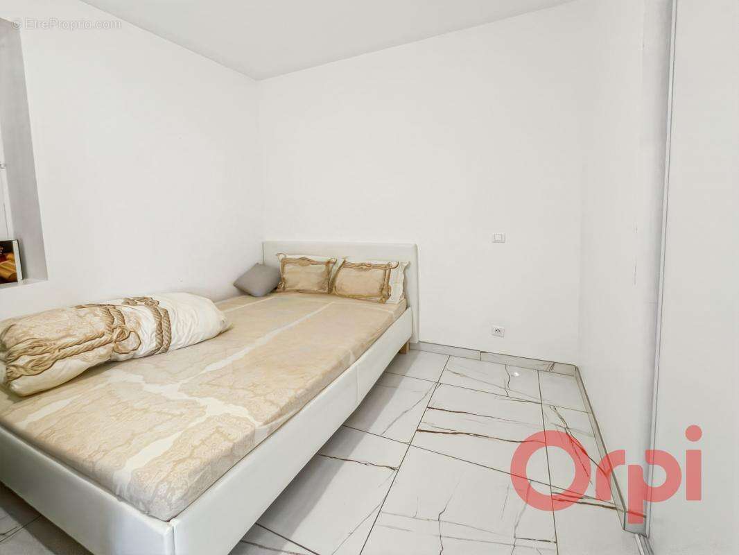 Maison à EPINEUIL-LE-FLEURIEL