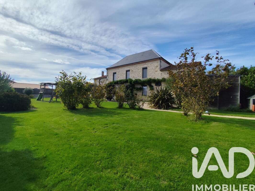 Photo 8 - Maison à CLESSE