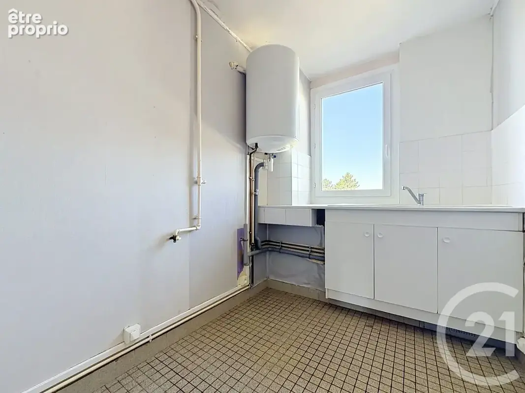 Appartement 4 pièces 65 m² à vendre à Troyes (10000) - photo 4