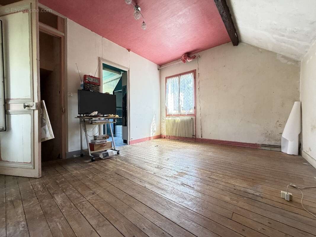 Maison à CHAMPIGNY-SUR-MARNE