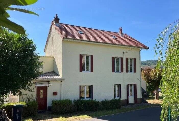 Maison à CHATEAUNEUF-LES-BAINS