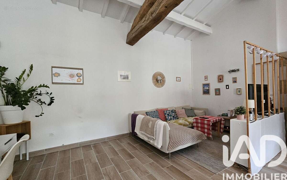 Photo 6 - Maison à SAINT-YZAN-DE-SOUDIAC