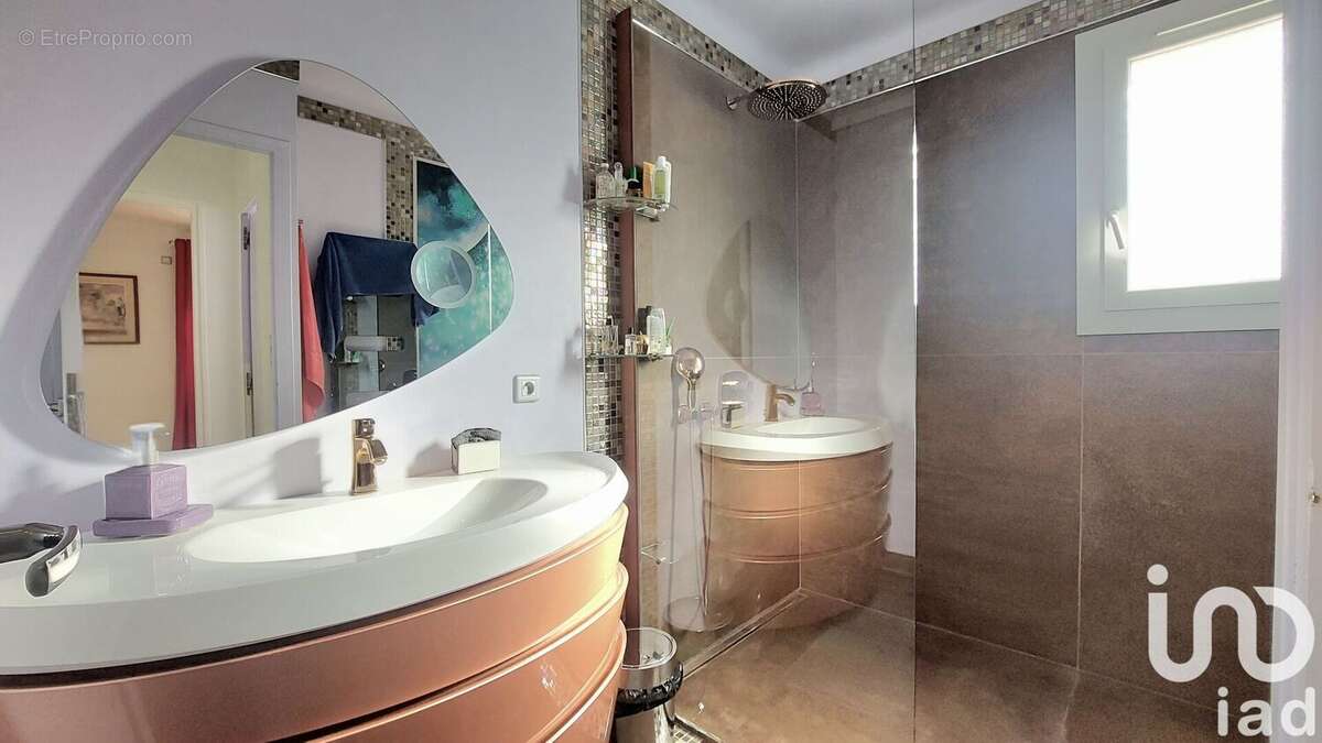 Photo 6 - Appartement à LA GARDE