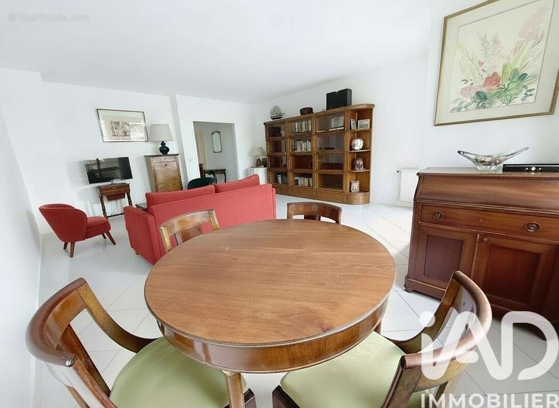 Photo 3 - Appartement à VAUCRESSON