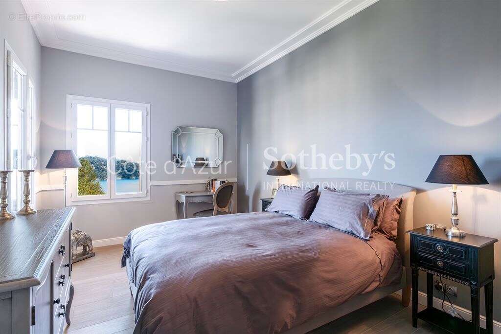 Nice Mont Boron, appartement rénové 61 m² avec vue mer face à Saint-Jean-Cap-Ferrat - photo 9