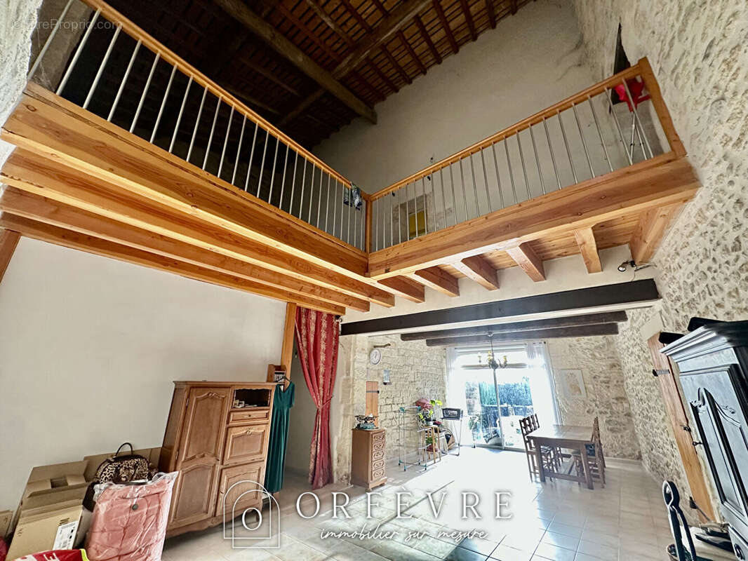 Maison à SAINT-DREZERY