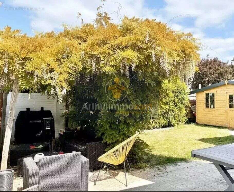 Maison à GRETZ-ARMAINVILLIERS