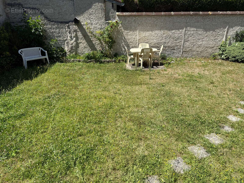 Maison à GRISY-LES-PLATRES