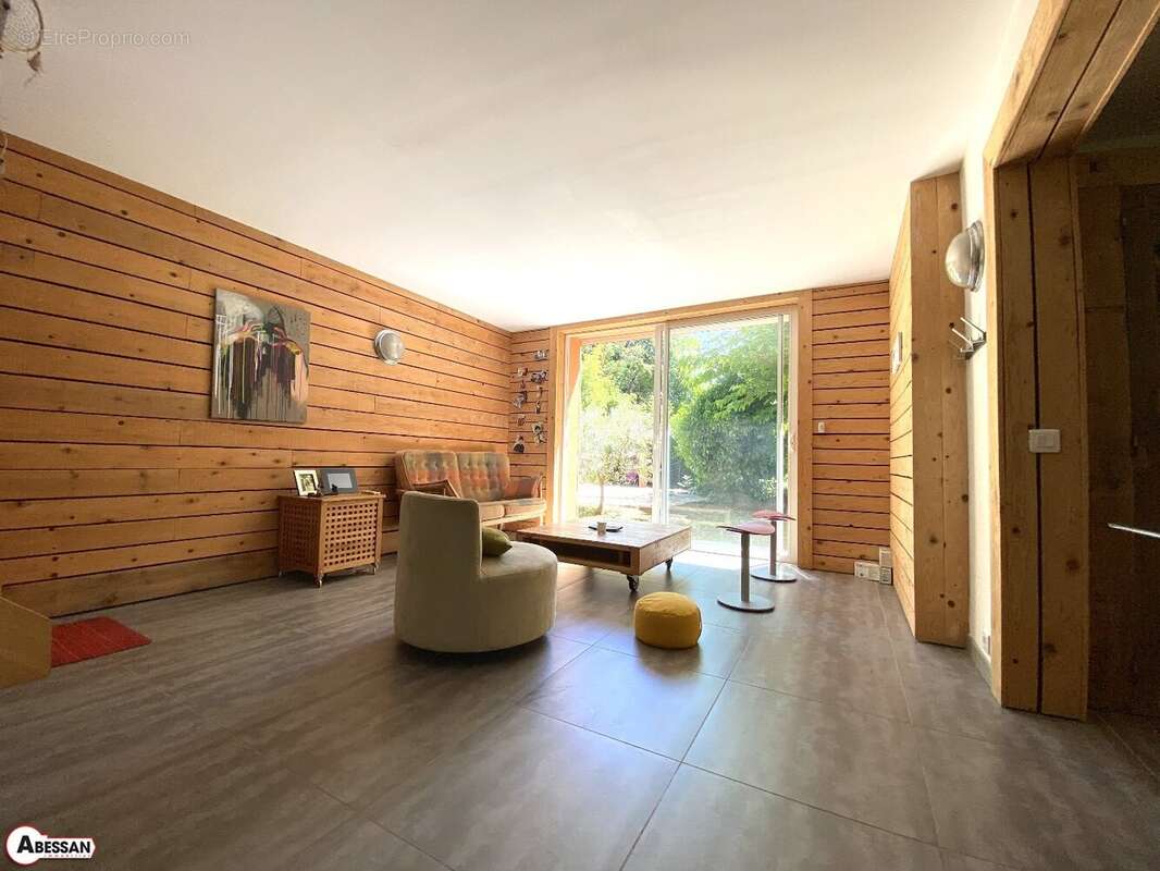 Maison 145 m² à Ales  - photo 3