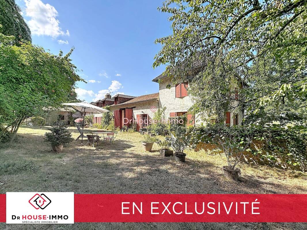 Maison à NEUVIC