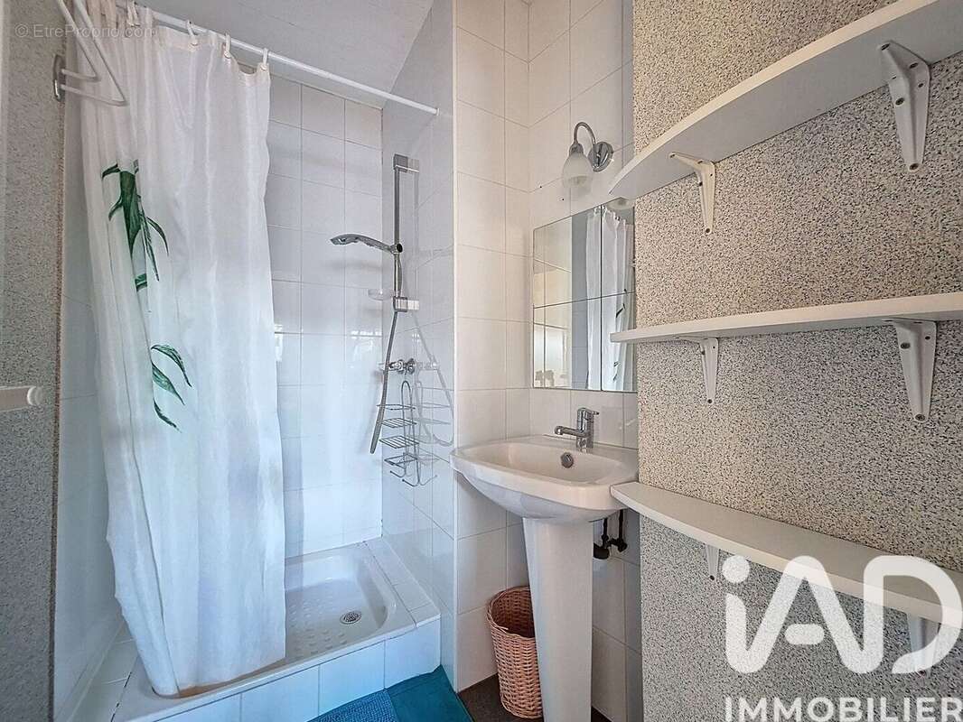 Photo 5 - Appartement à LA ROCHE-SUR-FORON