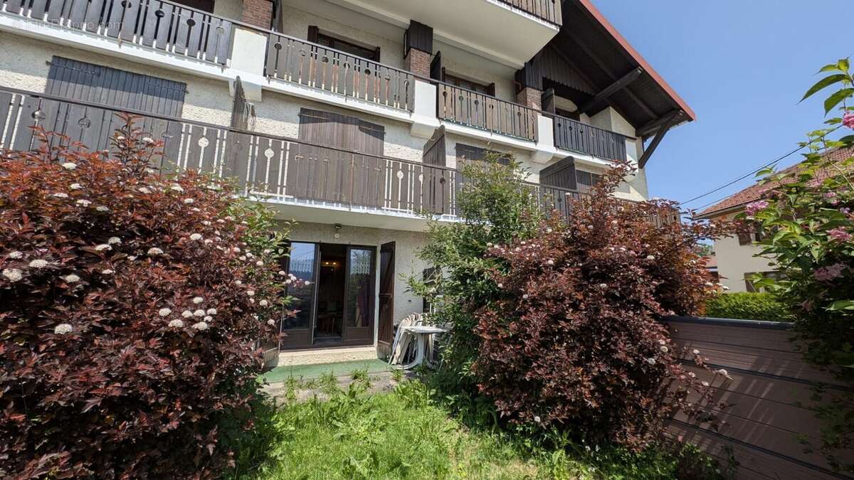 Appartement à SAINT-POINT-LAC