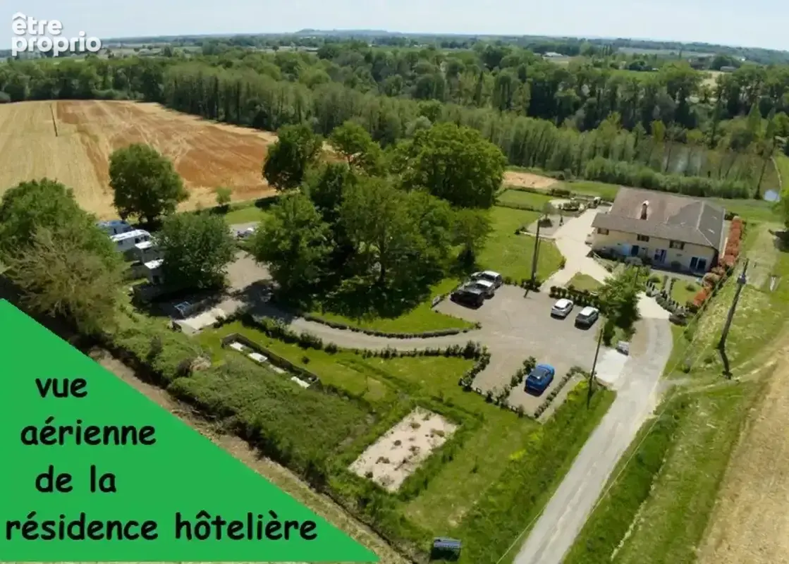PROPRIÉTÉ DE CARACTÈRE  ? Maison d'Habitation avec 6 GÎTES + Emp - photo 2