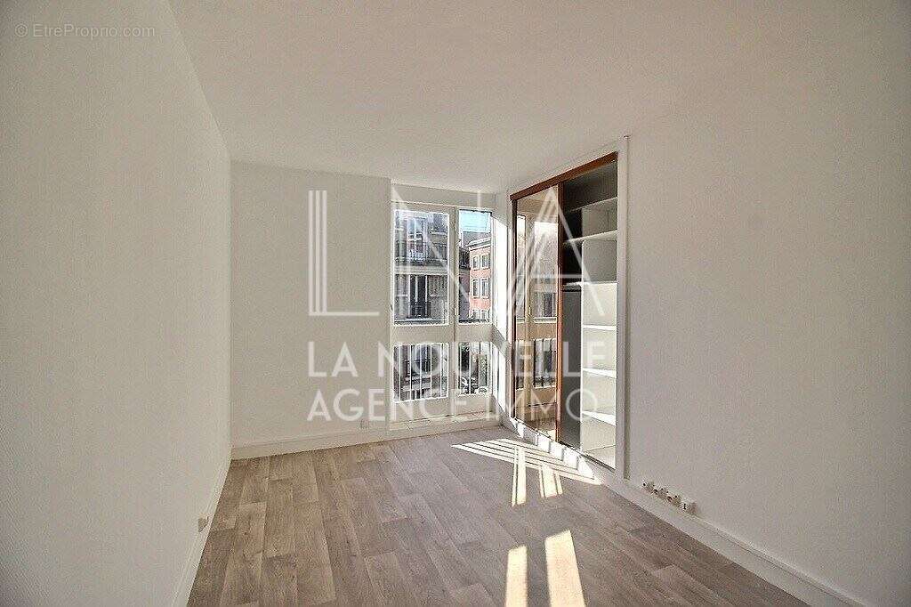 Exclusivité - Eglise de Pantin  T5 103m²  dernier étage avec balcon - photo 5