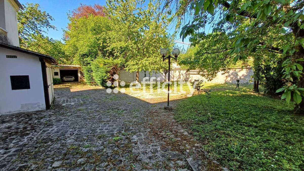 Maison à CHATEAU-THIERRY