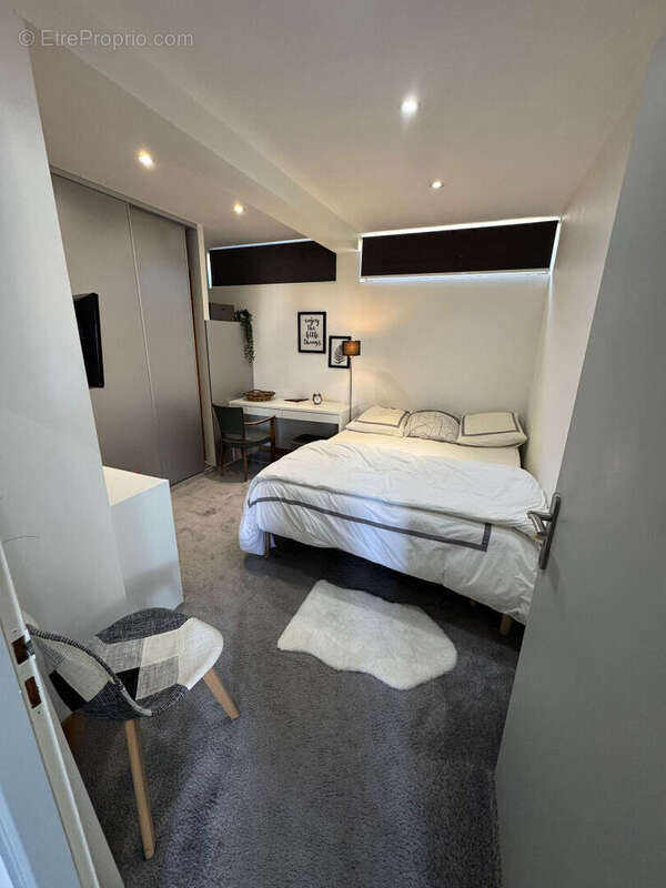 JOLIVET - Immeuble de 612 m2 sur terrain de 1303 m2 - photo 17