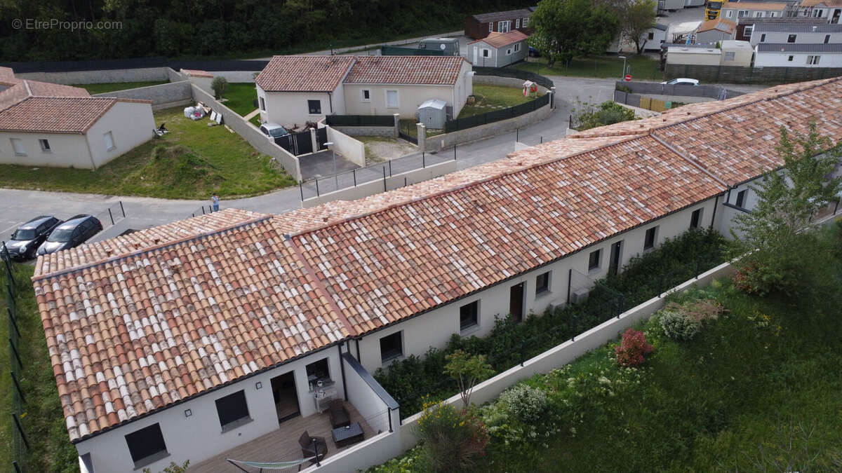 Maison à LES TOURRETTES