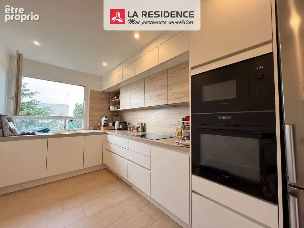 Appartement 6 pièces 106 m² à vendre à Velizy-Villacoublay (78140) - photo 3