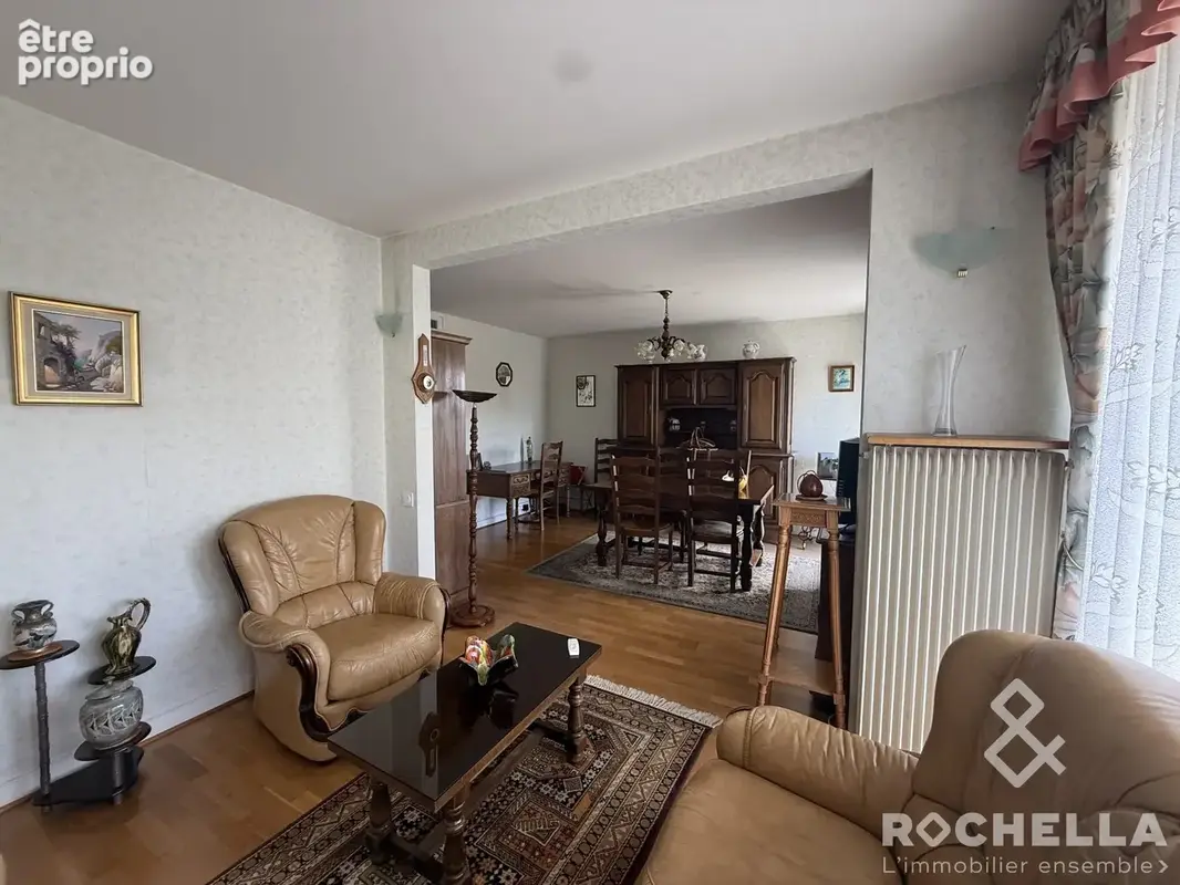 Appartement 3 pièces 73 m² à vendre à La Rochelle (17000) - photo 2