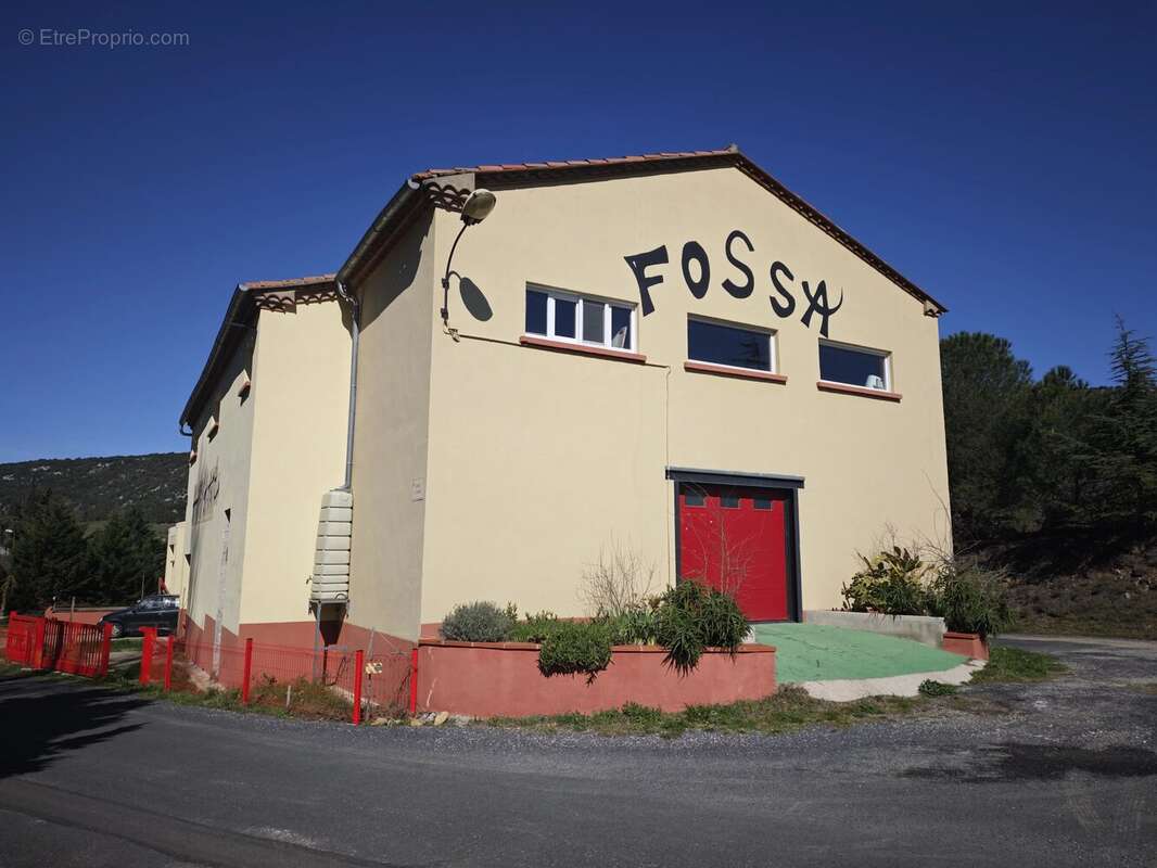 Commerce à FOSSE