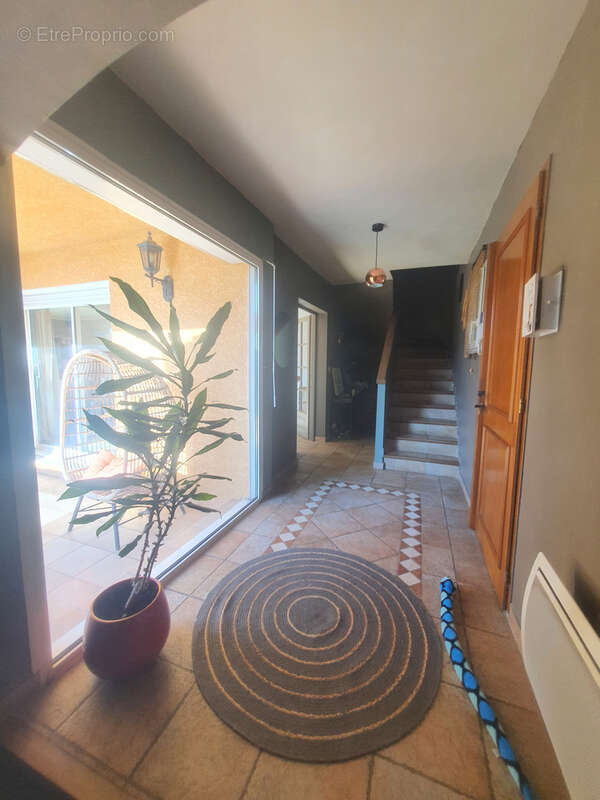 Maison à COMBAILLAUX