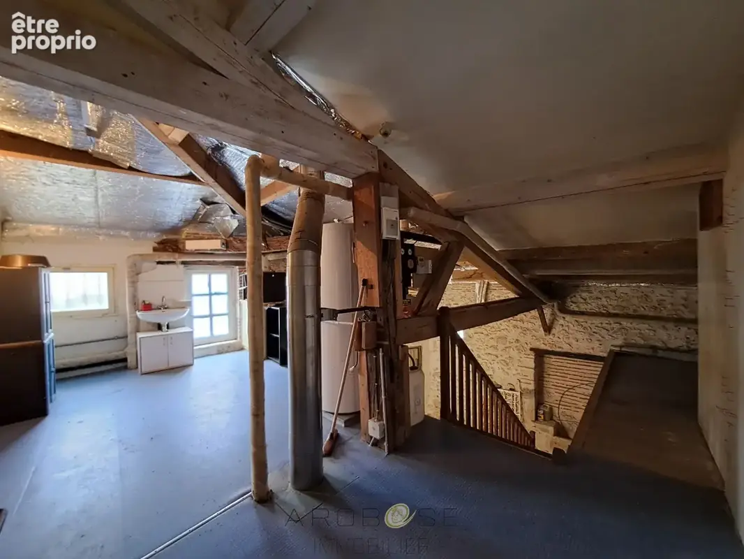 Maison de caractère en pierre dans un hameau . - photo 26