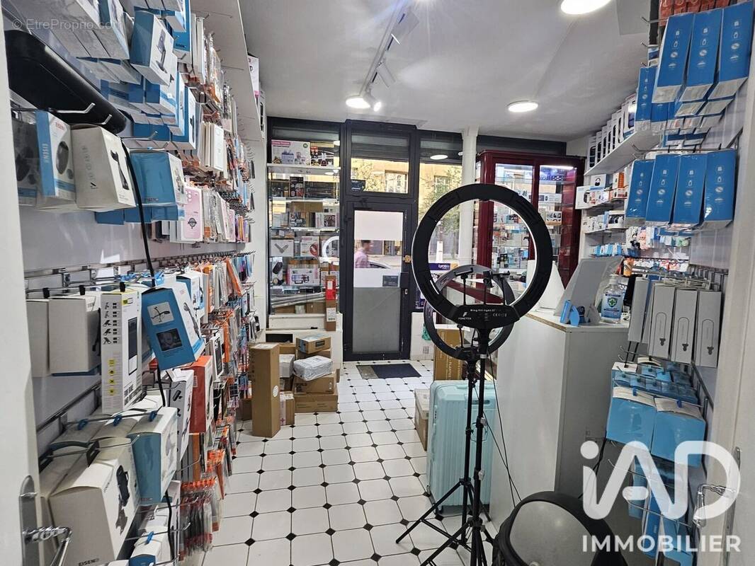 Photo 1 - Commerce à PARIS-10E