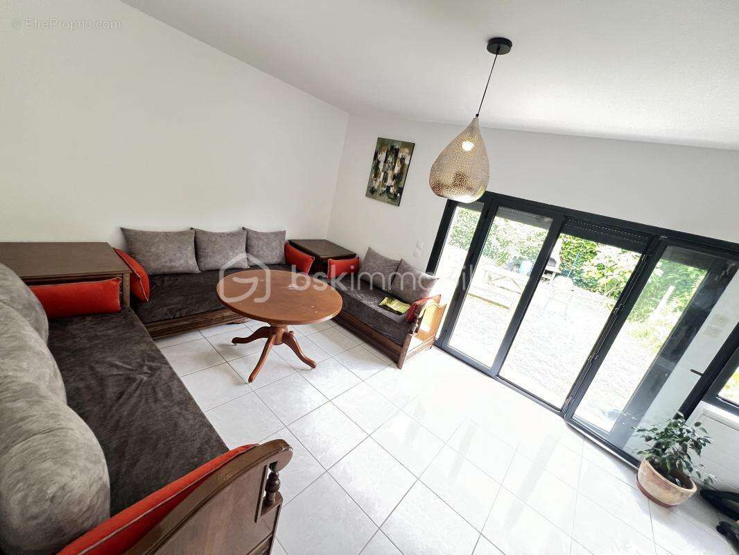 Maison  pièces Les Coteaux Argenteuil - photo 5