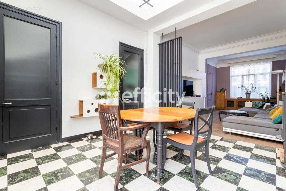 Maison 115 m² à Roubaix  - photo 5