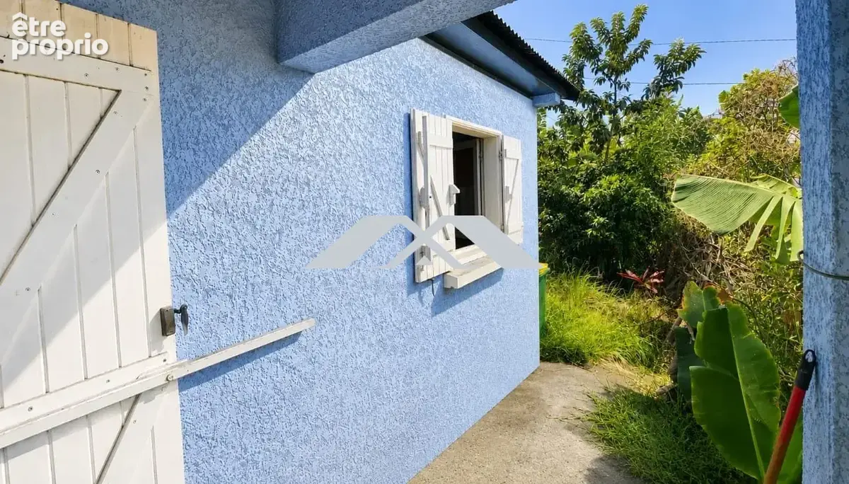 Maison 43 m² à Le Port  - photo 1