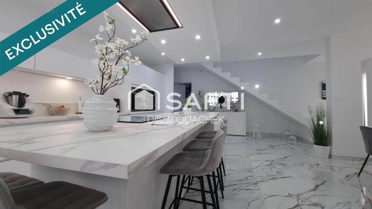 Photo 2 - Maison à CASES-DE-PENE