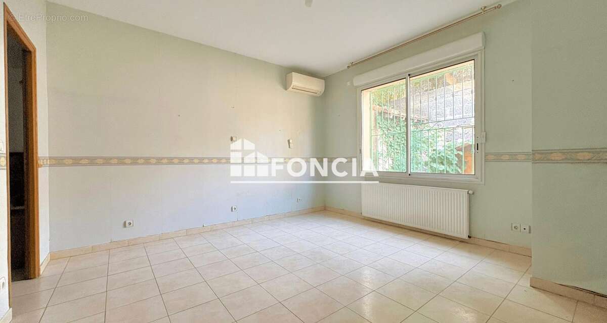 A vendre maison aux aubes libre - stationnement + jardin - photo 5