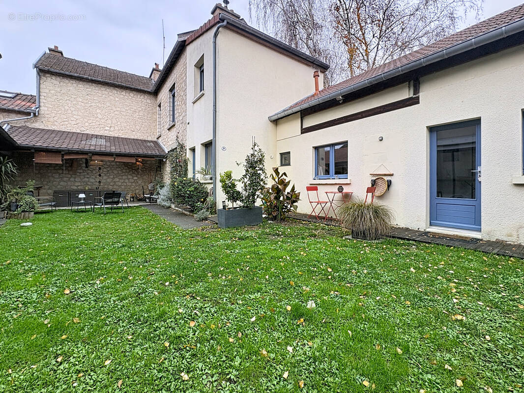 Maison à PROUILLY