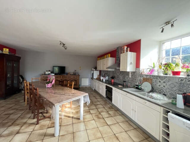 Maison à LE BENY-BOCAGE