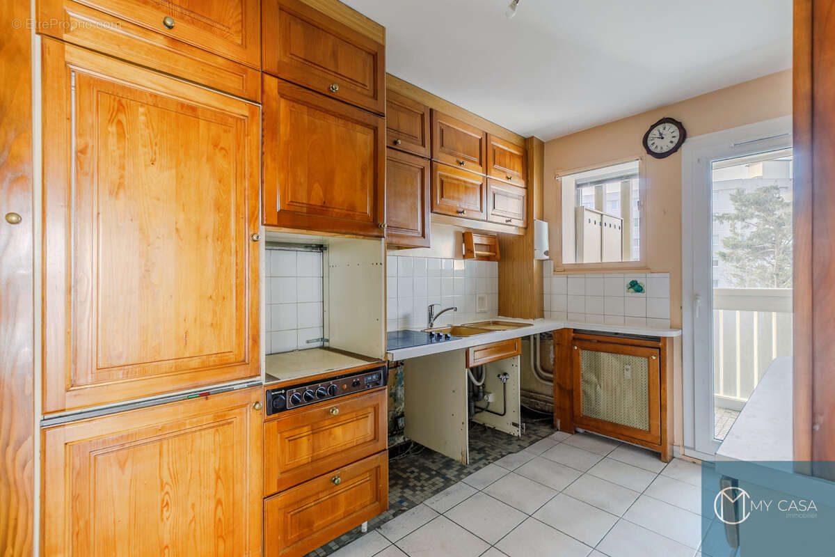 Appartement à OULLINS