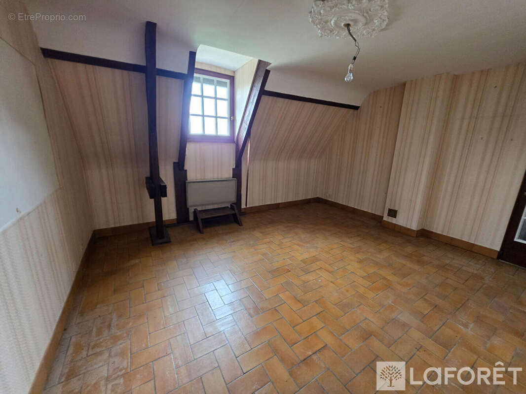 Maison à MERVILLE-FRANCEVILLE-PLAGE